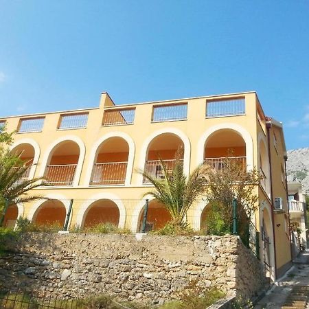Hacienda Valmare Apartment Брела Екстериор снимка