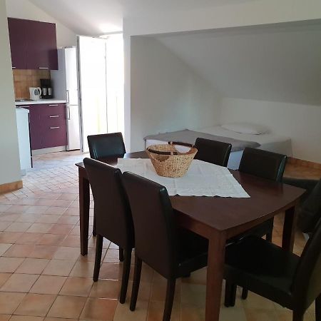 Hacienda Valmare Apartment Брела Екстериор снимка
