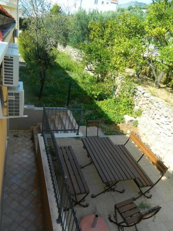 Hacienda Valmare Apartment Брела Екстериор снимка